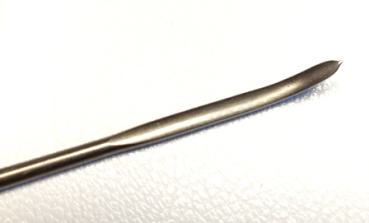 Tijera de Bordar KAI N5100C Curvada 100 mm Serie N5000 | Mercería